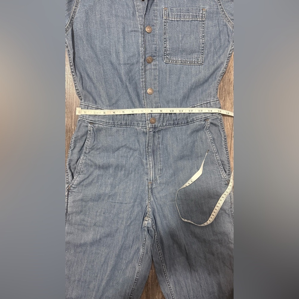 Levi's® Women's Western Jumpsuit - Cause & Effect - Picture 12 of 12